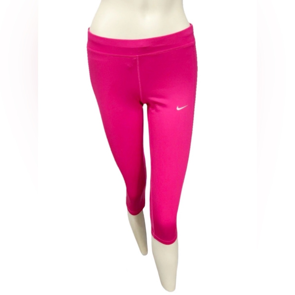 Nike Dri-FIT Pink Cropped Capri Leggings Women’s M